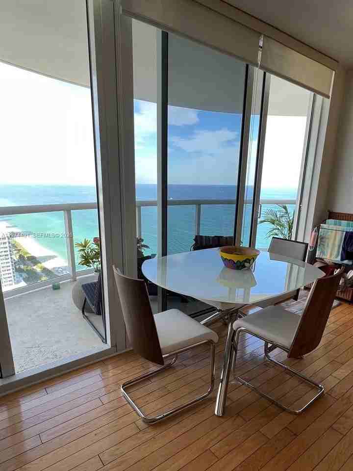 6365 Collins Ave #3609 - Photo 3 of 17