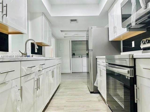 6900 Nw 78th St - Photo 4 of 36