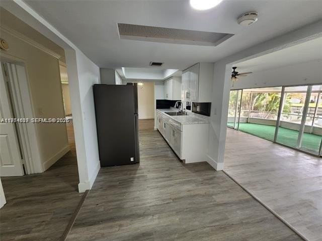 6900 Nw 78th St - Photo 6 of 36