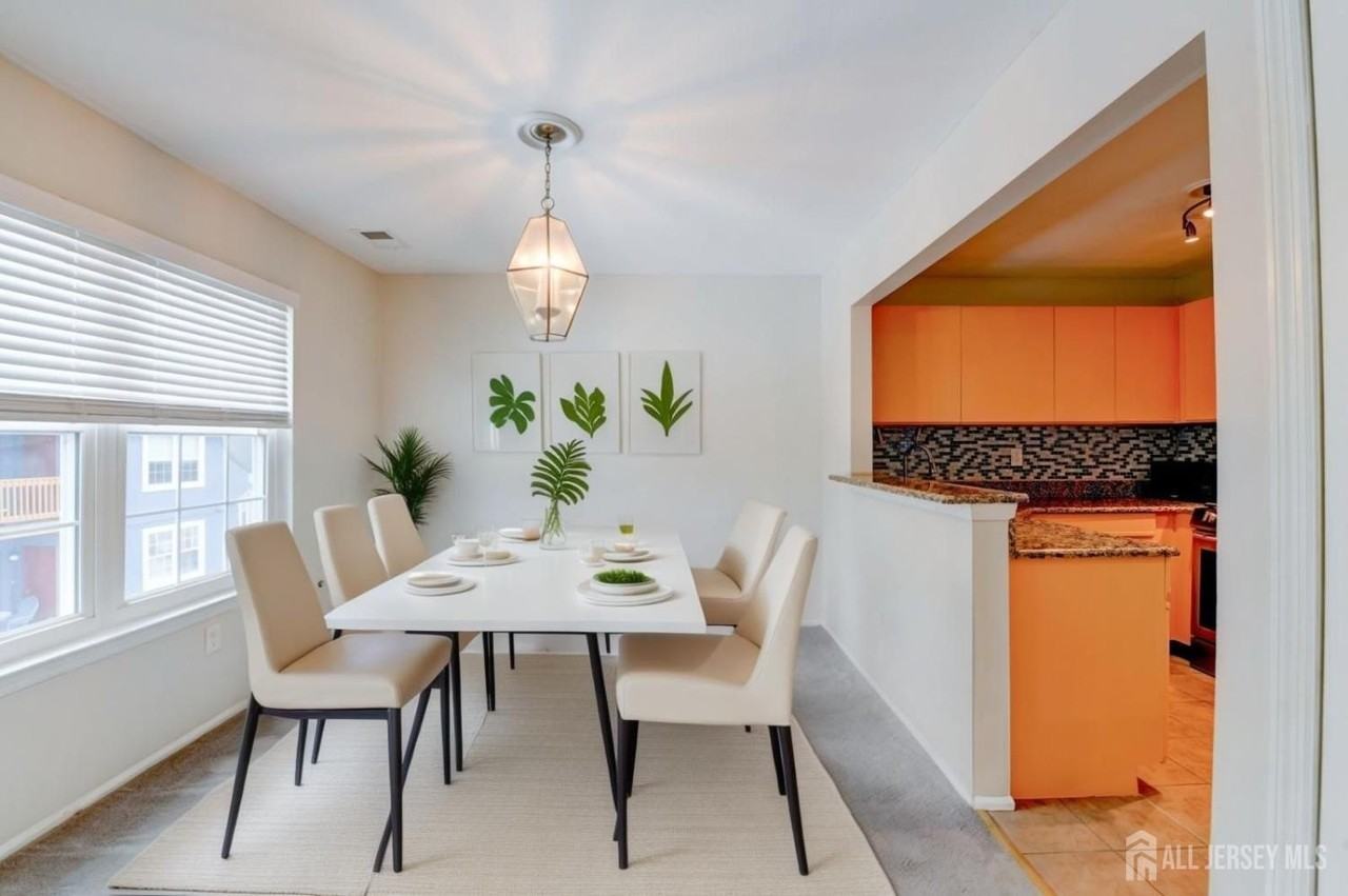 58 Tanglewood Ct - Photo 6 of 33