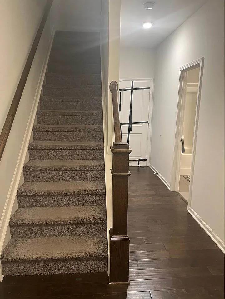 Ainslie Downs St - Photo 2 of 5