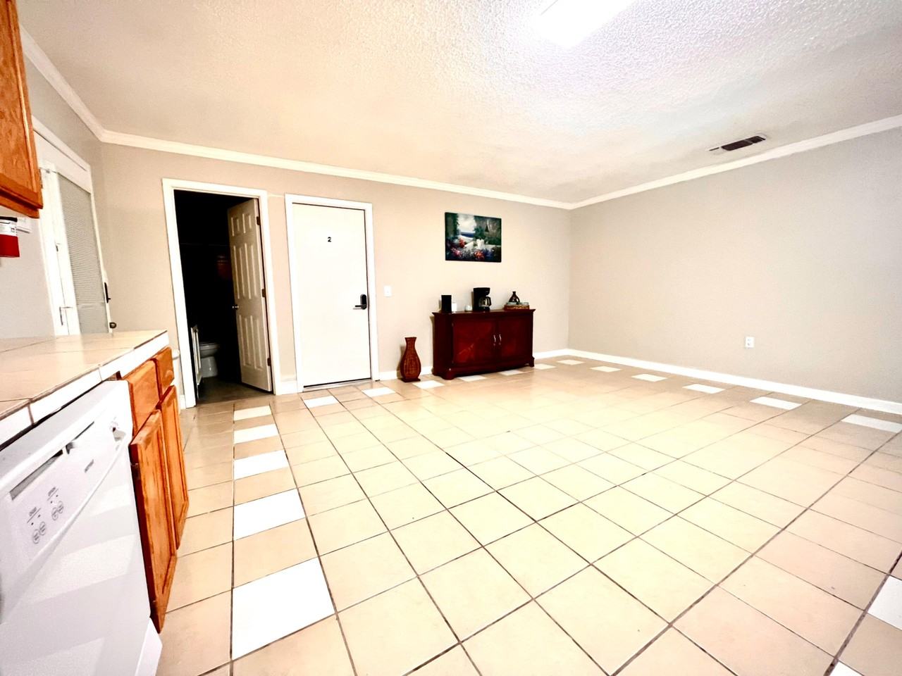 Thomas Sumter St - Photo 5 of 33