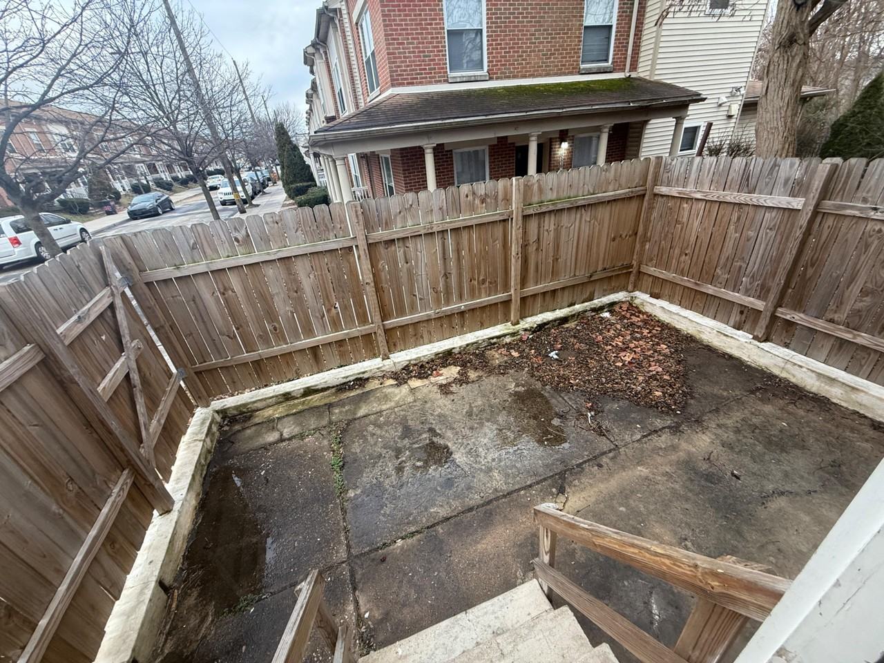 Westminster Ave - Photo 4 of 32