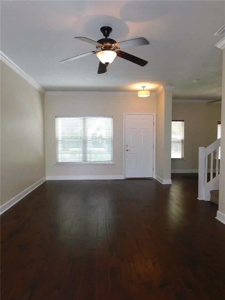 5156 Nw 21st Dr - Photo 4 of 25