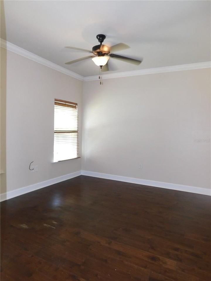 5156 Nw 21st Dr - Photo 5 of 25