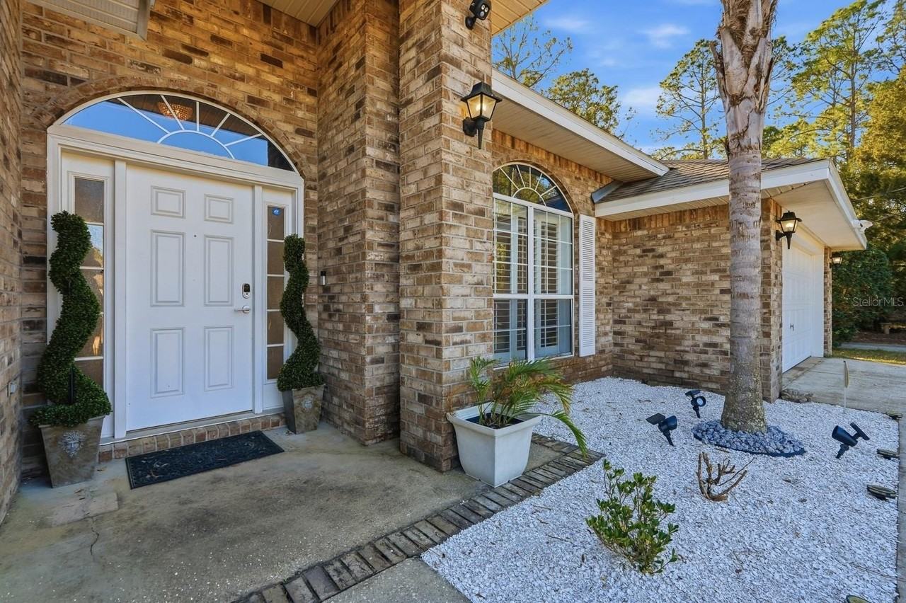 6 Reybury Ln - Photo 7 of 50