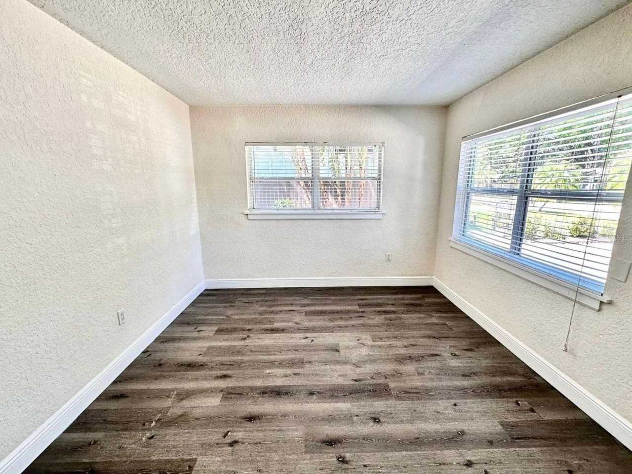 2510 Boyd Ave #B - Photo 5 of 9