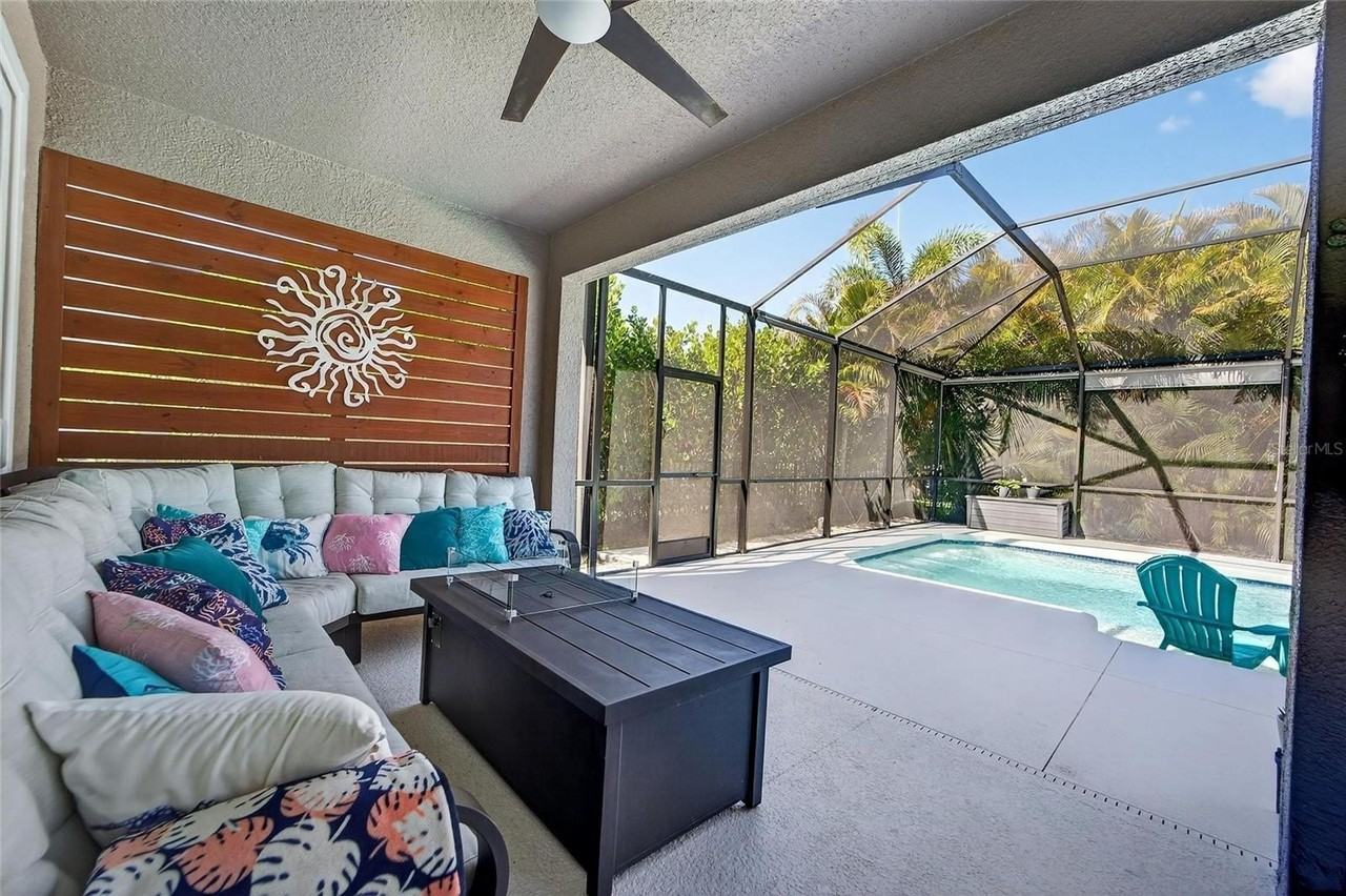 7504 Lantern Park Ave - Photo 4 of 50