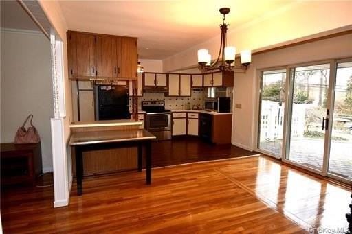 44 Miller Rd - Photo 5 of 22