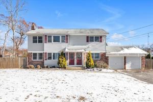 featured image of 27 Marlo Ln 2nd Fl