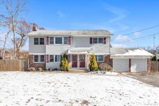 27 Marlo Ln 2nd Fl - Photo 1 of 1