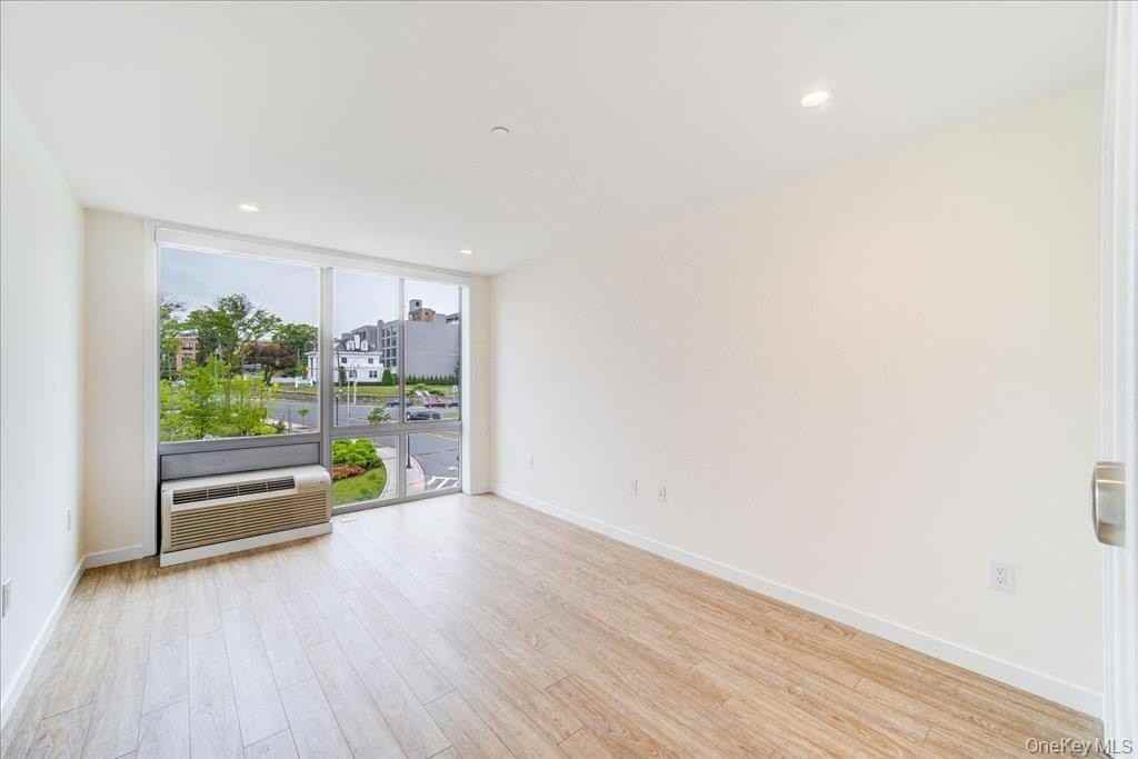 10 Dekalb Ave #512 - Photo 5 of 19