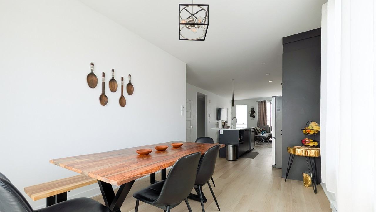 2145 Rue Alexis - Photo 4 of 29