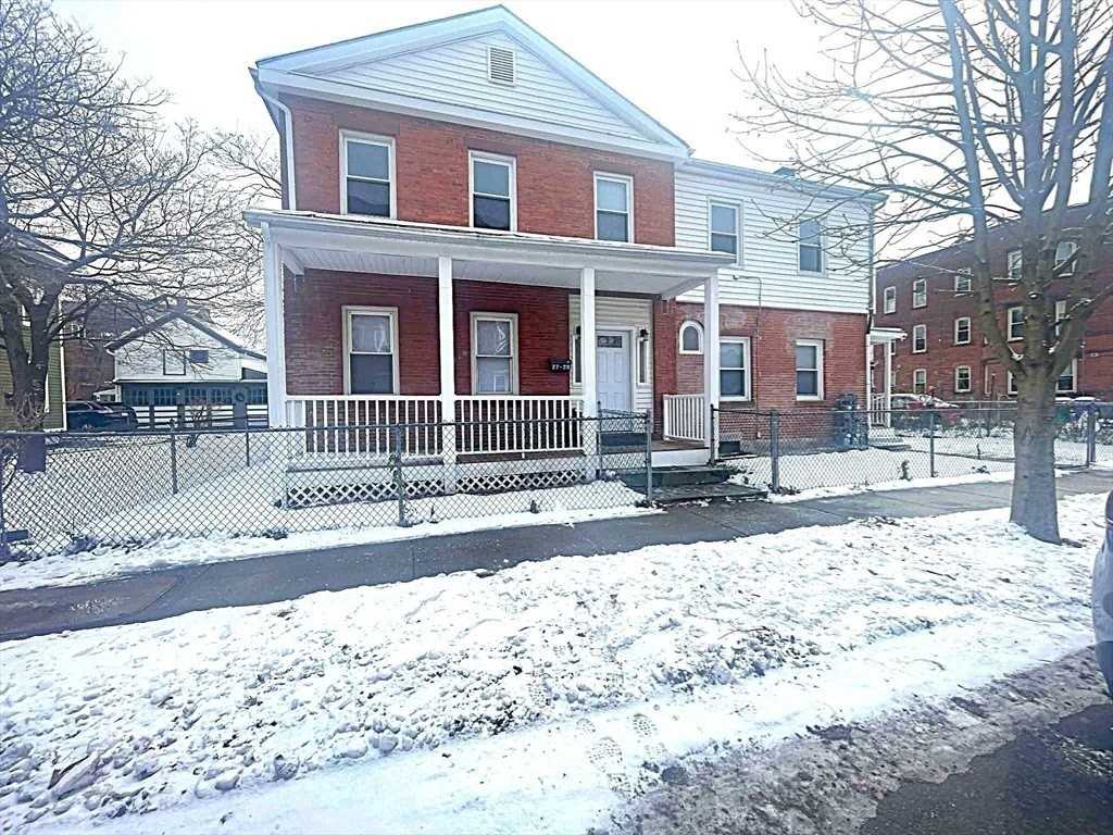 27 Wilcox St Unit 2r