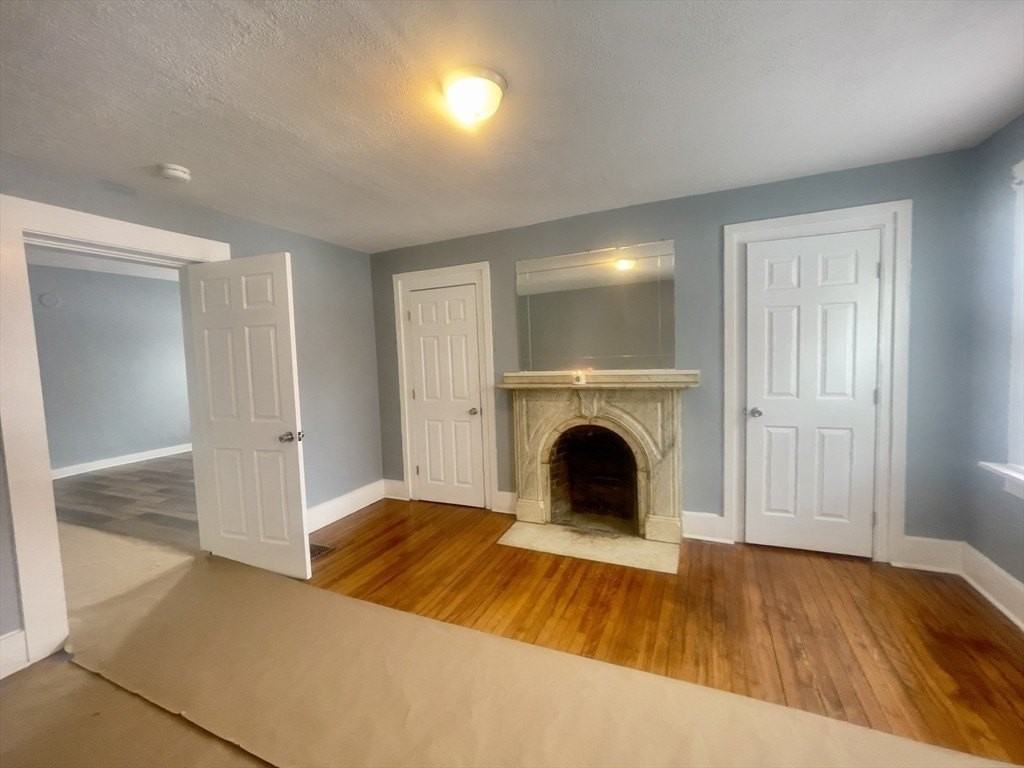 29 Wilcox St Unit 1r - Photo 4 of 11