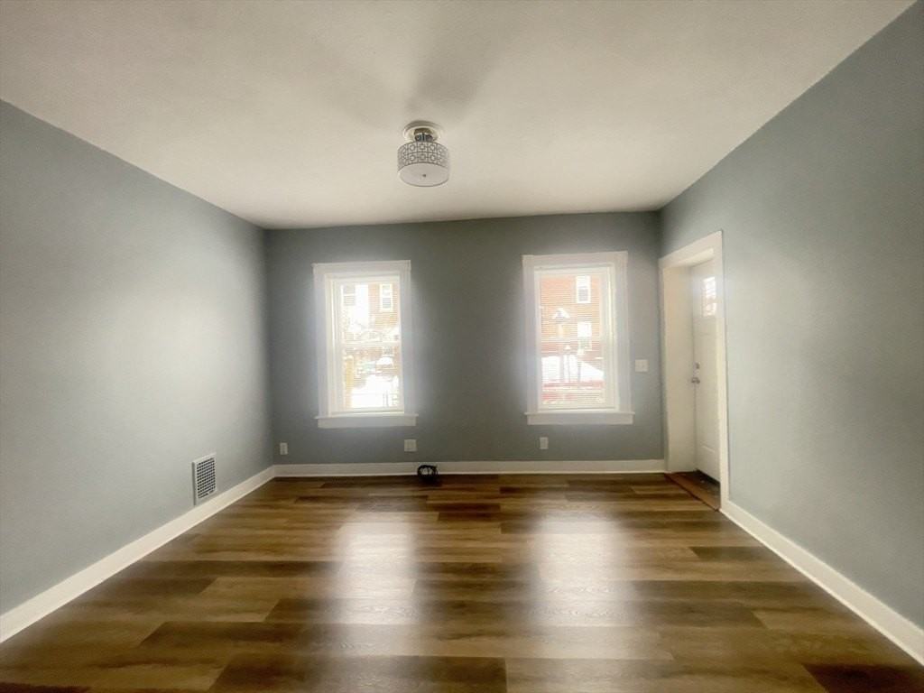 29 Wilcox St Unit 1r - Photo 7 of 11