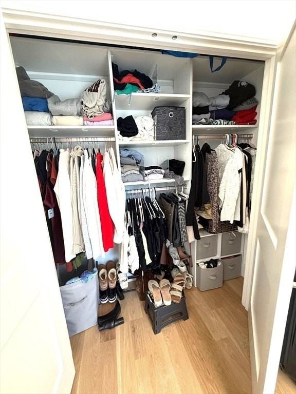 552 E 5th St Unit 2 - Photo 4 of 9