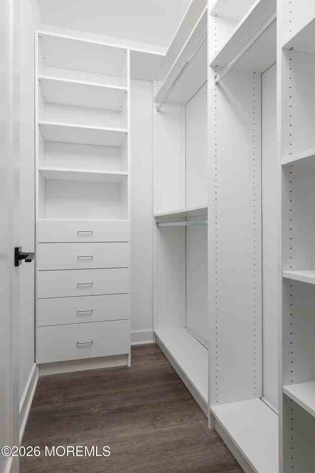 6 W End Ct Unit 209 - Photo 5 of 9