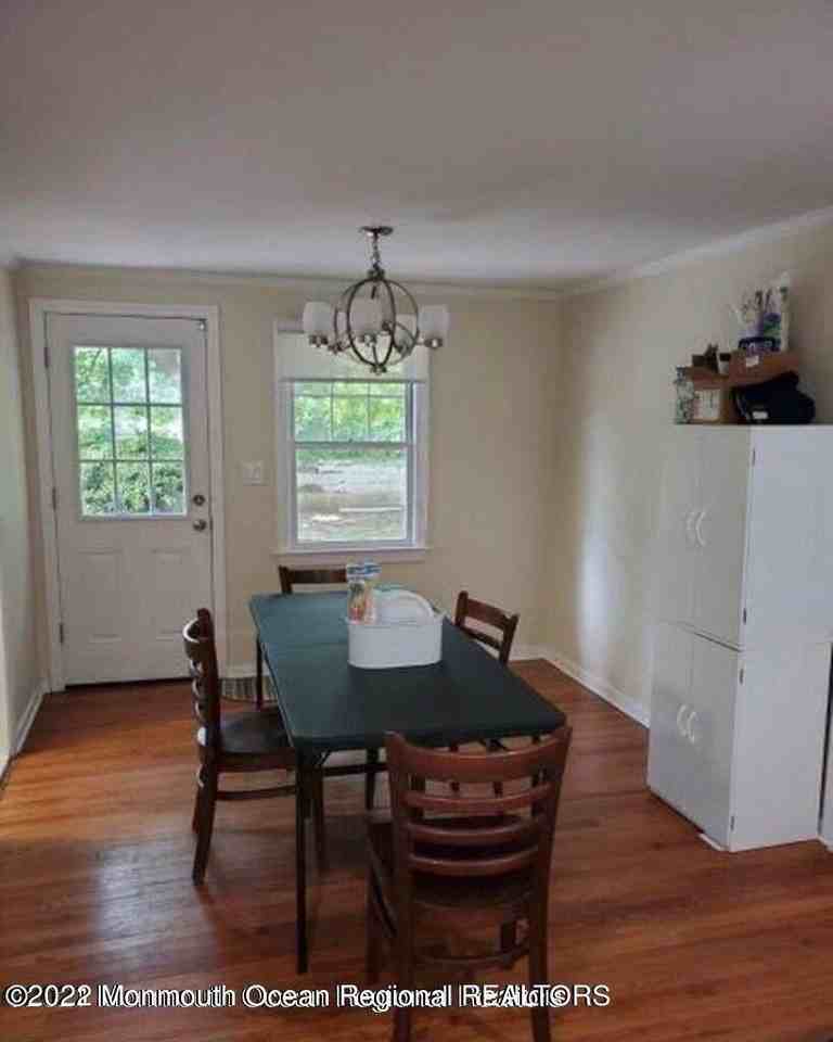 32 Baker Dr - Photo 7 of 13