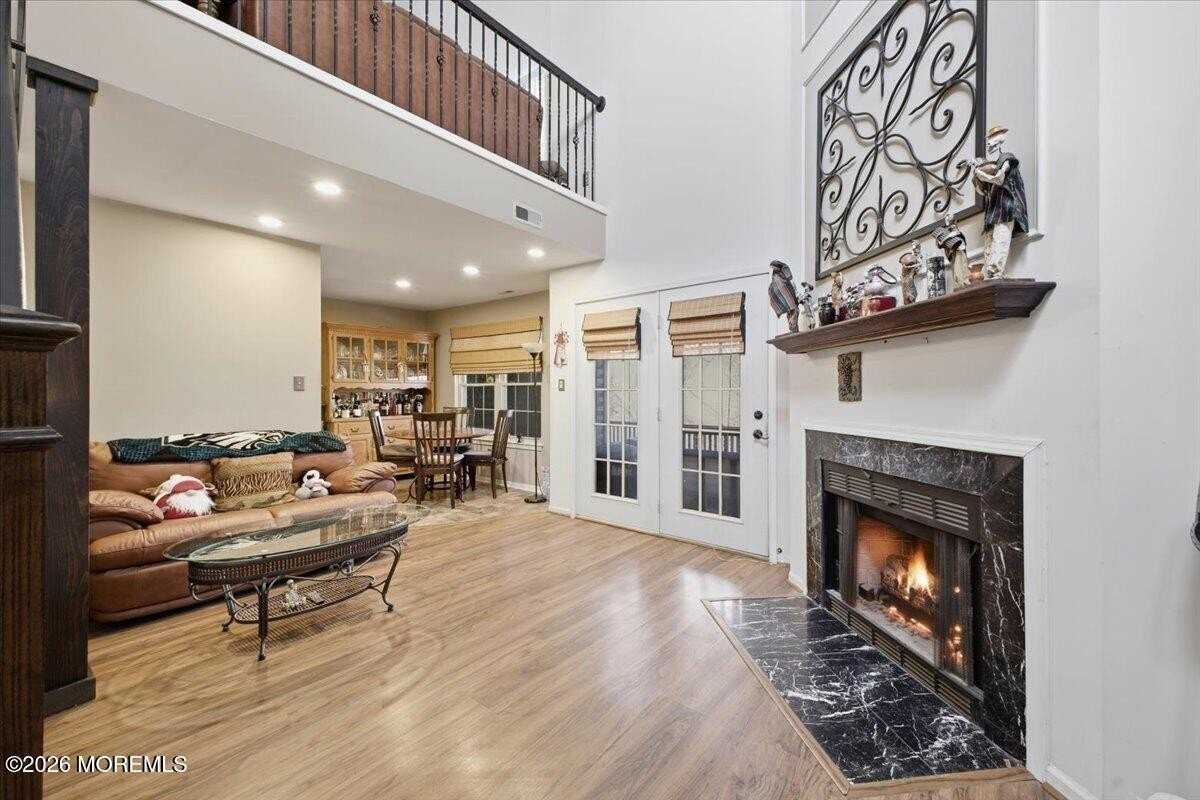 337 Tavistock Road - Photo 3 of 24