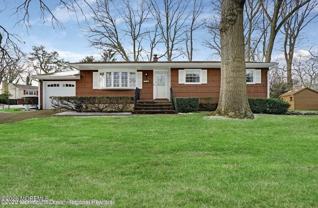 6 Teabury Ln - Photo 1 of 1