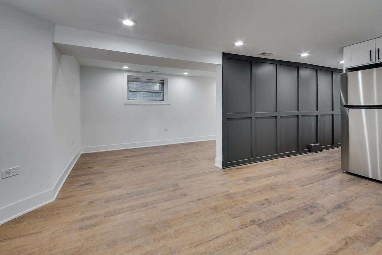 2453 N Mozart St Unit G - Photo 6 of 17