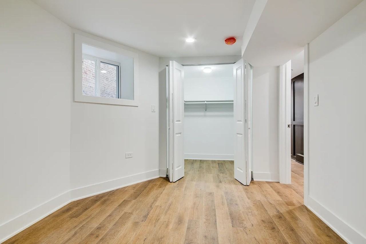 2453 N Mozart St Unit G - Photo 7 of 17