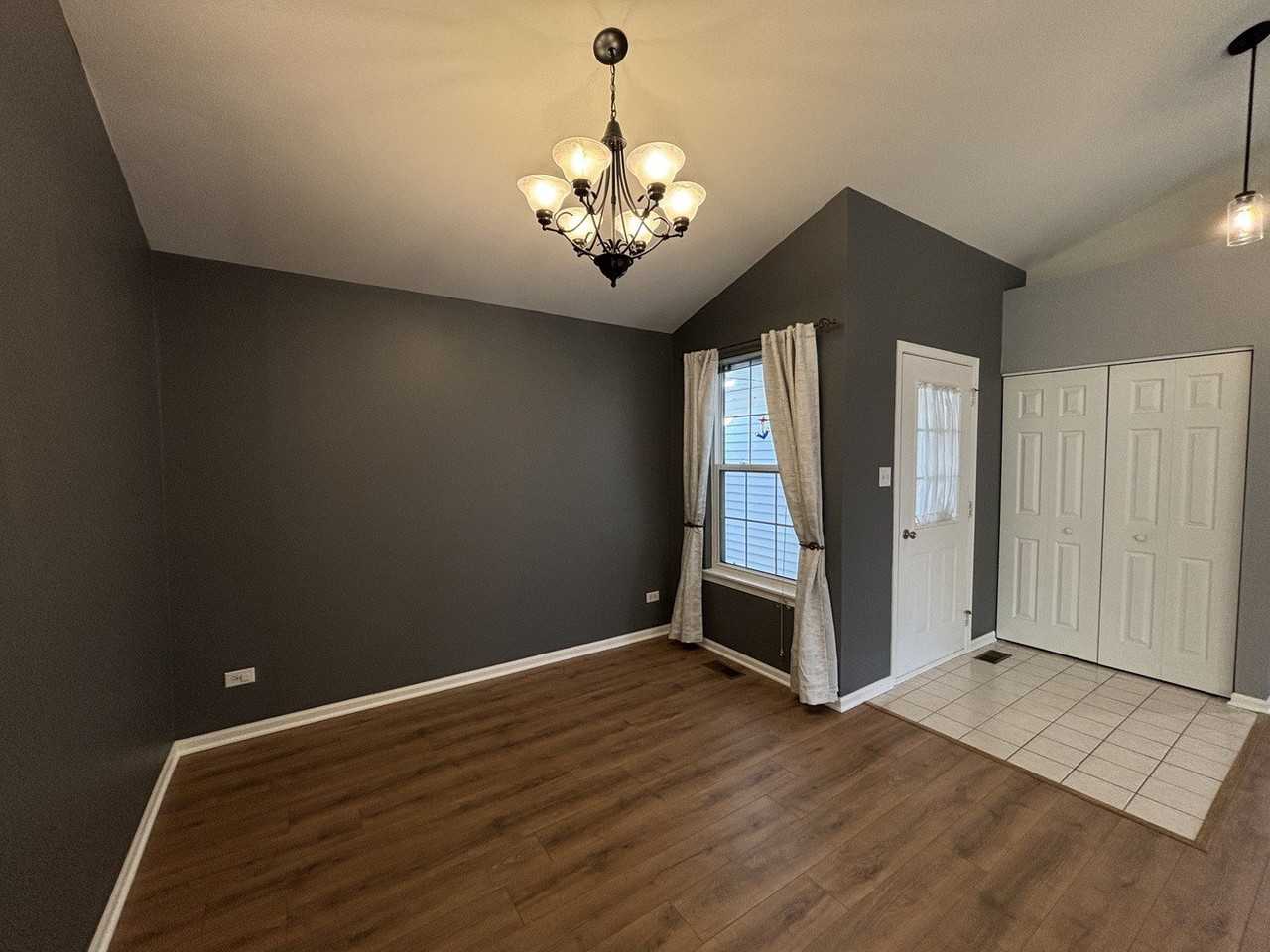 1416 Finch Dr - Photo 7 of 30