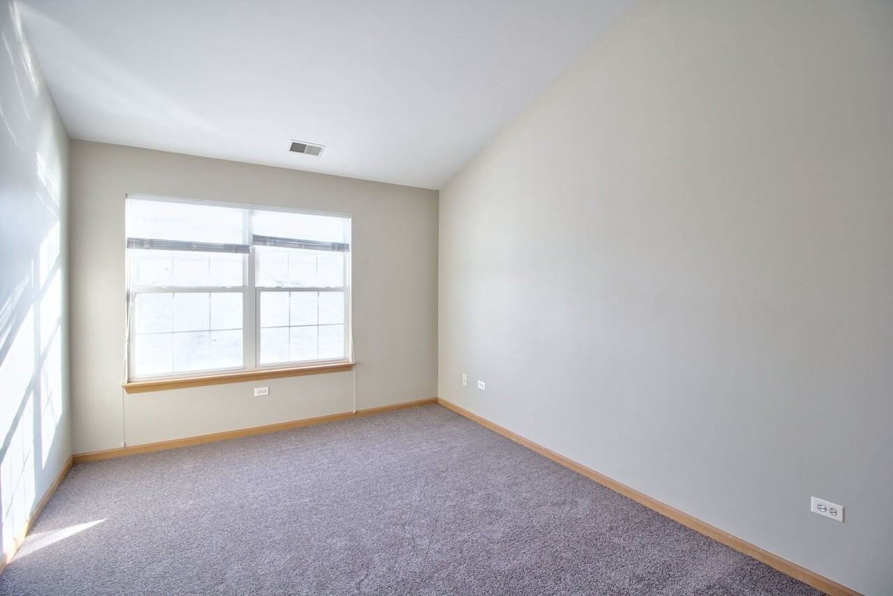 2427 Sheehan Dr Unit 202 - Photo 7 of 14