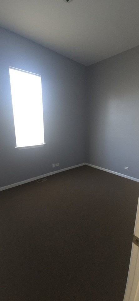 3324 E 136th St Apt 1s - Photo 5 of 6