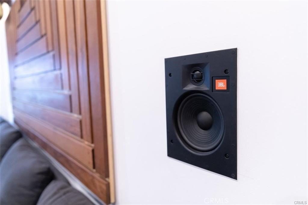 1834 9th St - Photo 7 of 15