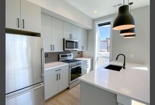 N Sheffield Ave & W Cornelia Ave - Photo 1 of 1