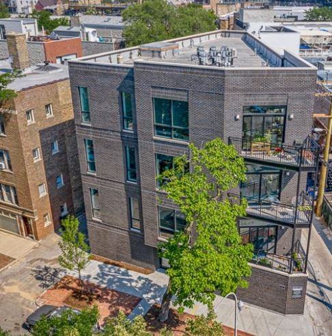 N Sheffield Ave & W Cornelia Ave - Photo 7 of 12