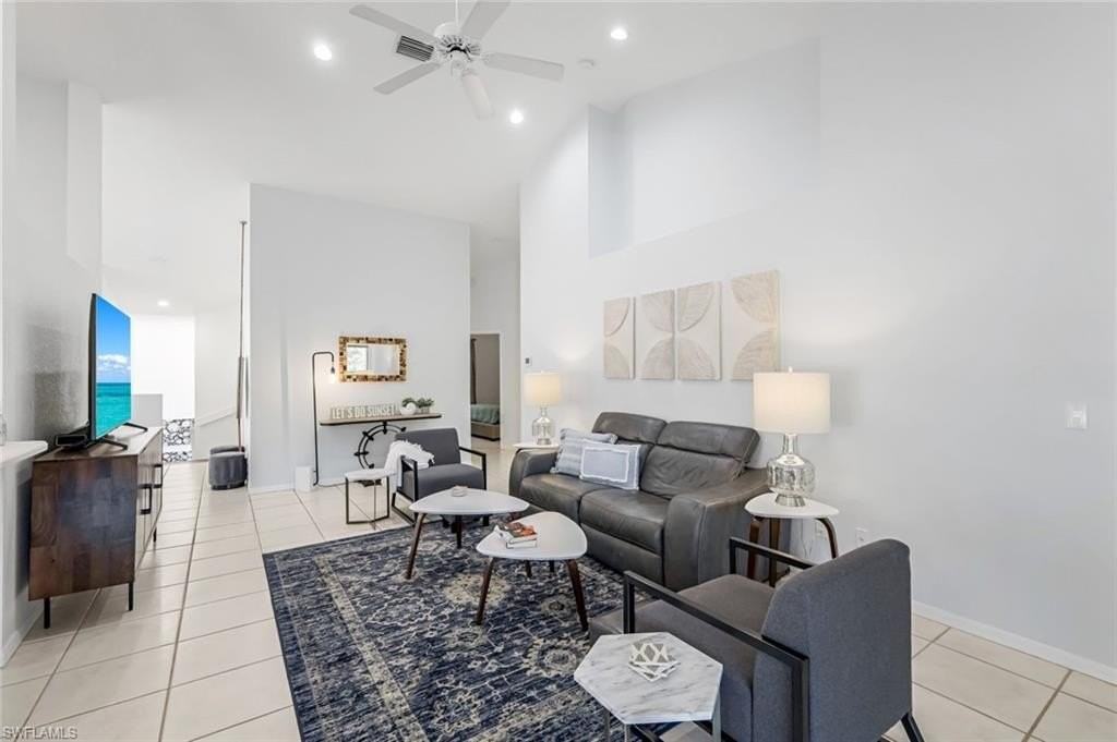 5360 Andover Dr Apt 202 - Photo 6 of 25