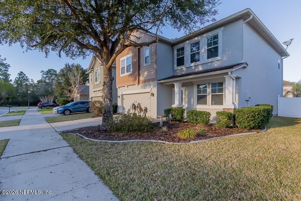 12181 Hazelmoor Ct - Photo 3 of 43