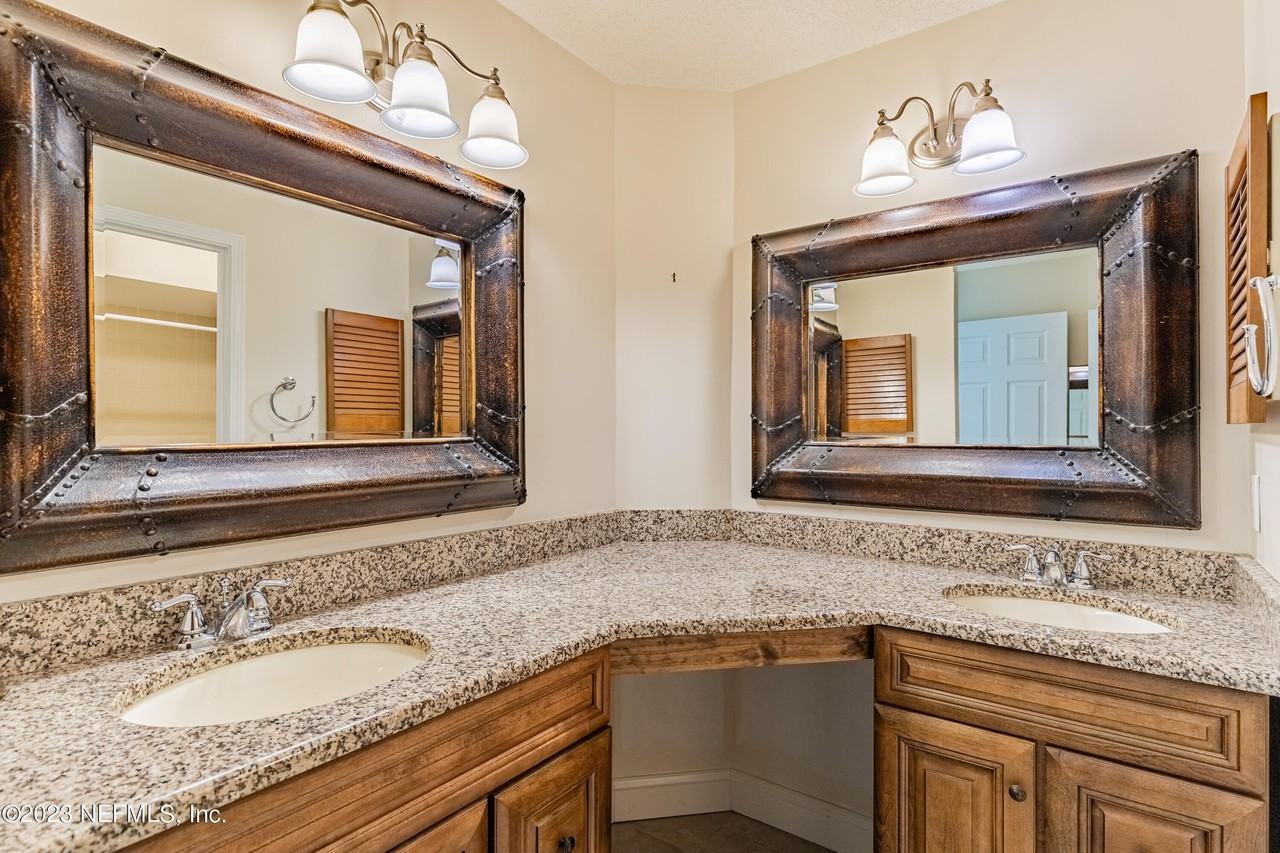 536 Pine Forest Trl - Photo 4 of 42