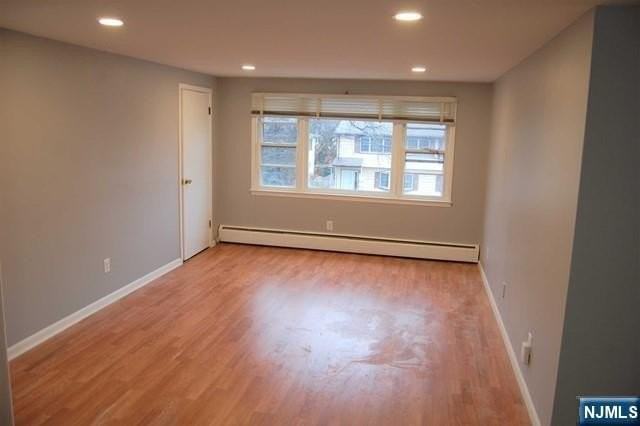 420 Kipp Ave - Photo 3 of 10