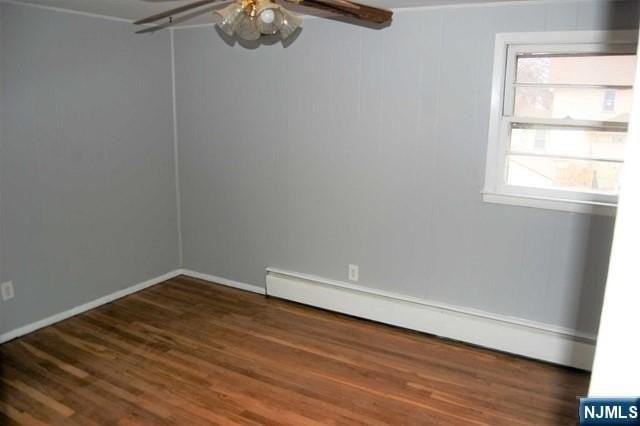 420 Kipp Ave - Photo 6 of 10