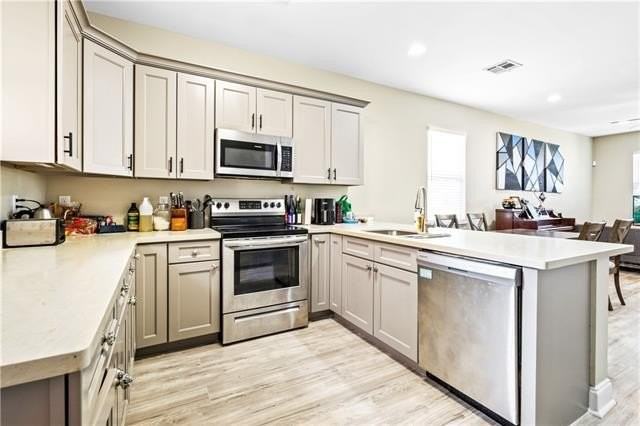 1521 31st St - Photo 5 of 13