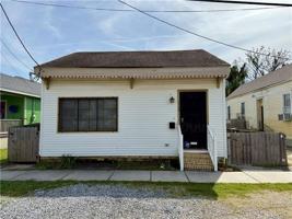 featured image of 1724 Paul Morphy St