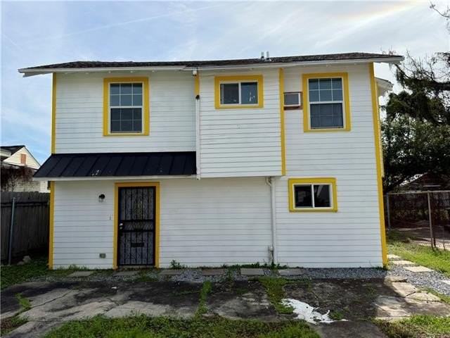 1724 Paul Morphy St - Photo 3 of 20