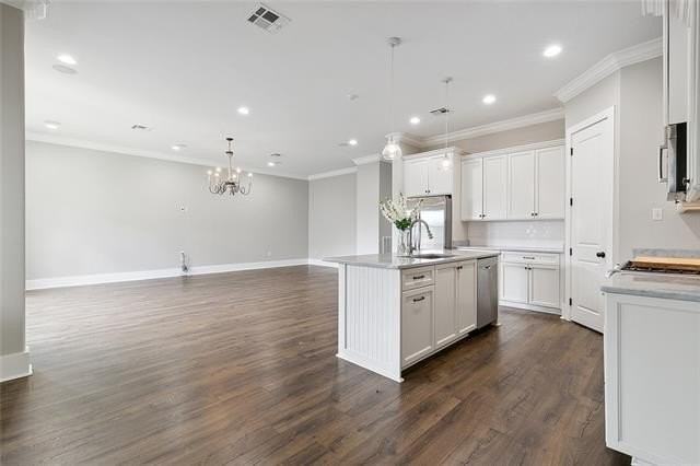 332 Bragg St - Photo 4 of 10