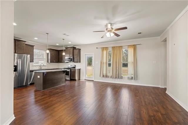 873 Smolkin Ln - Photo 4 of 27