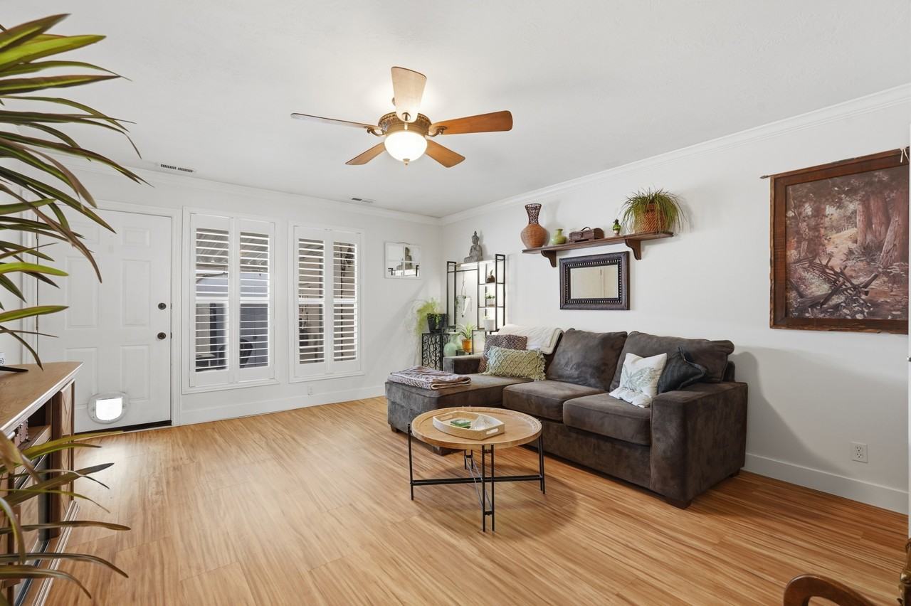 5957 S Sultan Cir - Photo 5 of 26