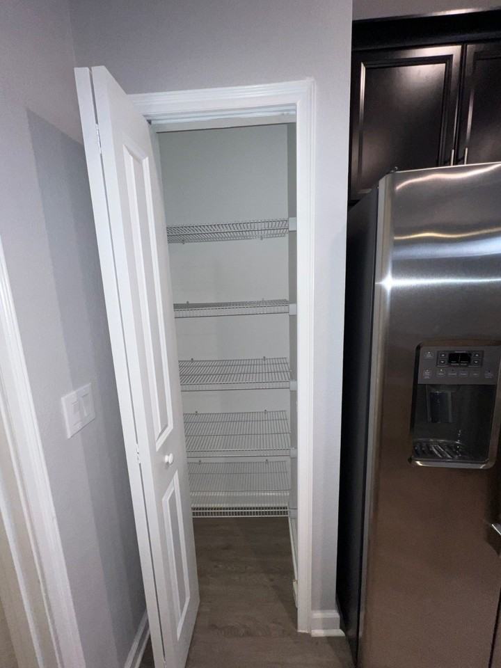 3542 Fairwaters Ct #E - Photo 3 of 29