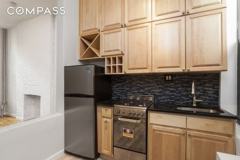 30 Cornelia St #3 - Photo 1 of 1