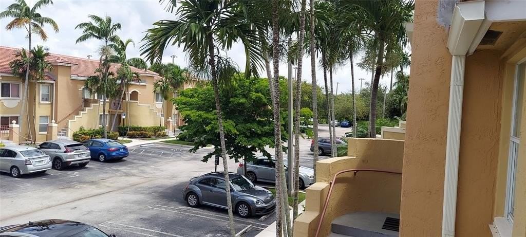 621 Nw 78th Ter #205 - Photo 4 of 23