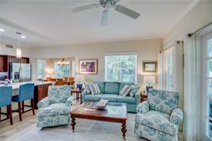 featured image of 1215 Winding Oaks Cir E Apt 401