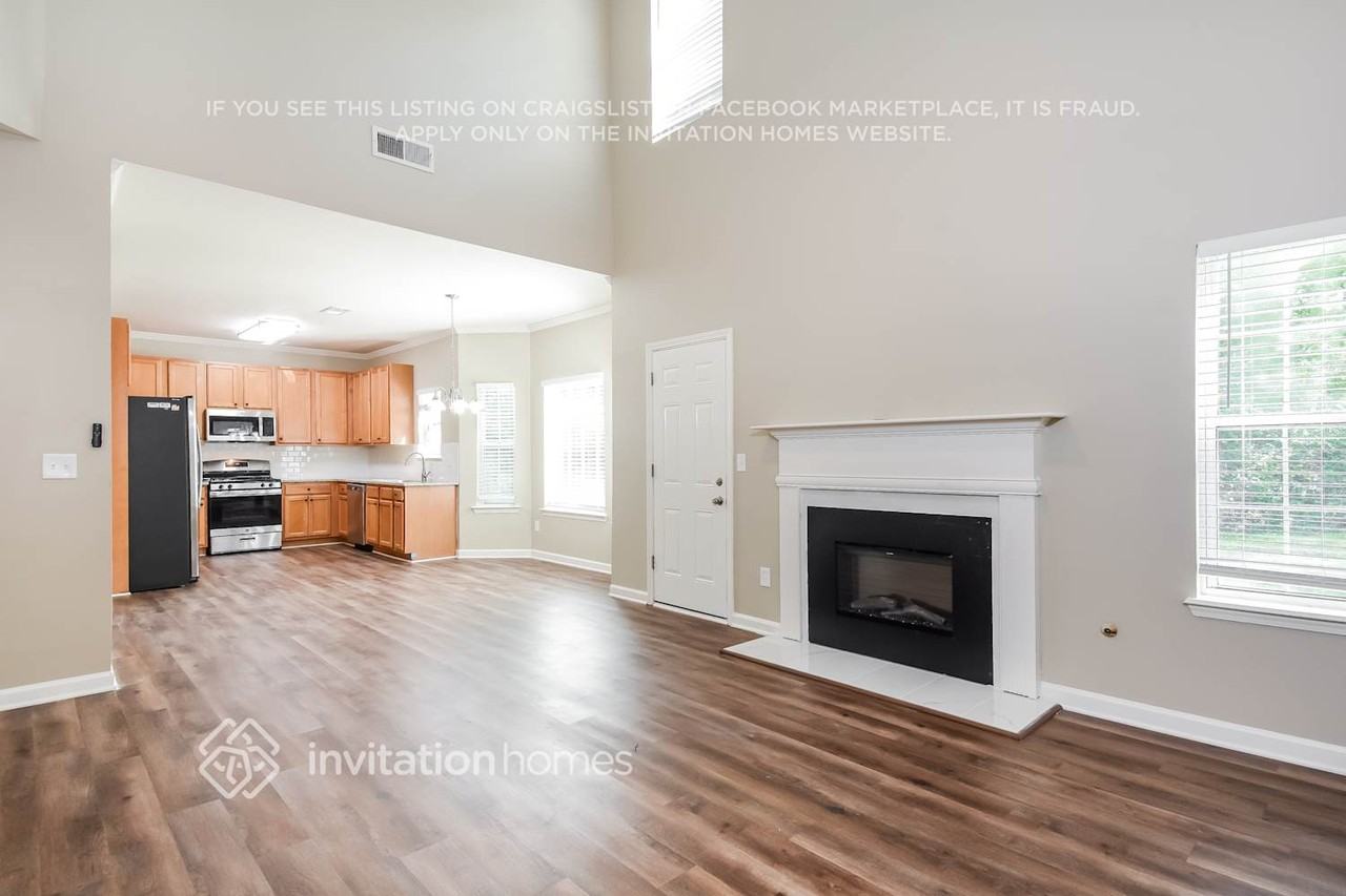 40 Newcomb Trce - Photo 7 of 17