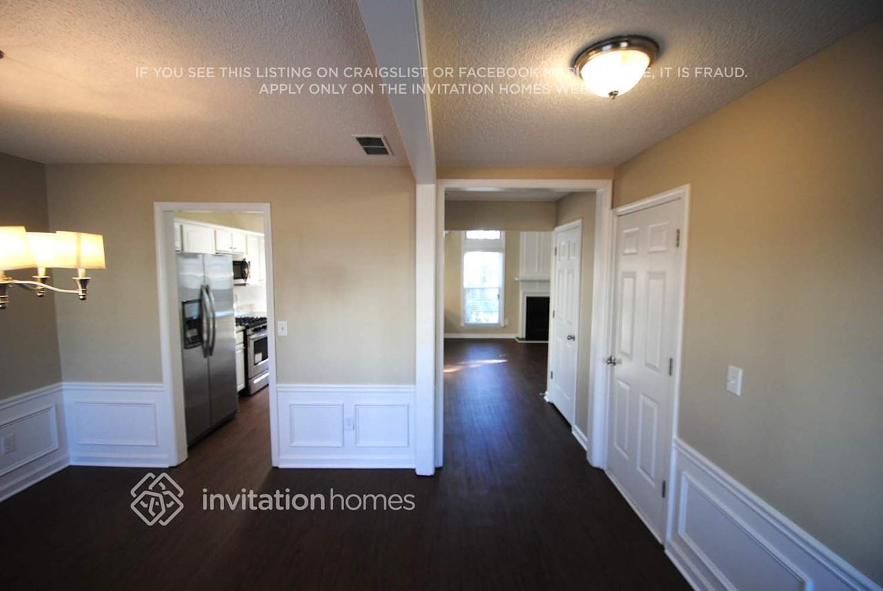 2215 Sprucewood Dr Nw - Photo 4 of 12